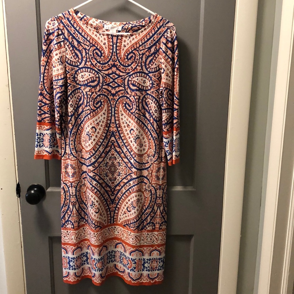 3/4 sleeve dress with stretchy material